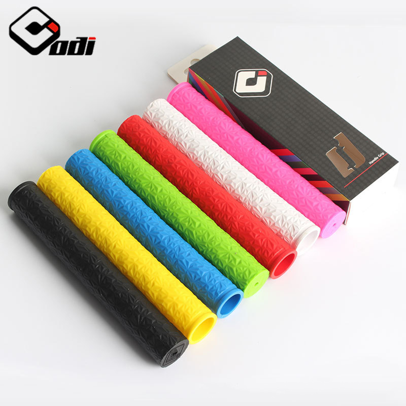 ODI Scooter Grip 160mm Silicon - Mountain Biking Kids recension och pris